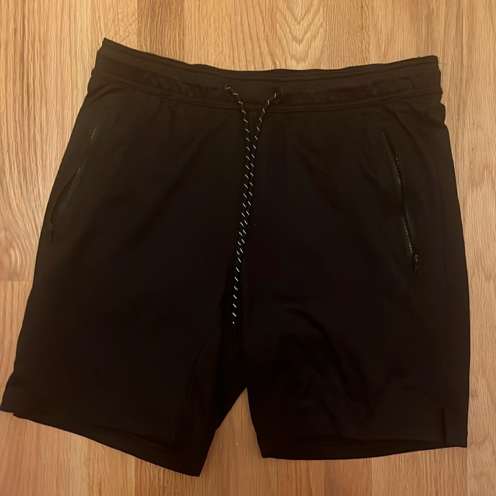 American Eagle Men’s Athletic Shorts
